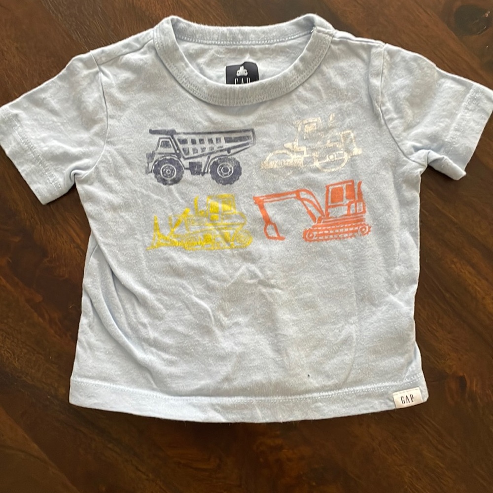 Gap baby shirt